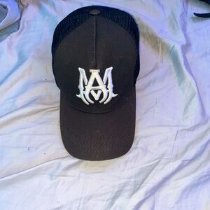 Mike Amiri hat